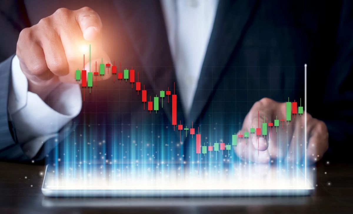 Pivot Points use the previous session's high, low, and close to determine support and resistance.